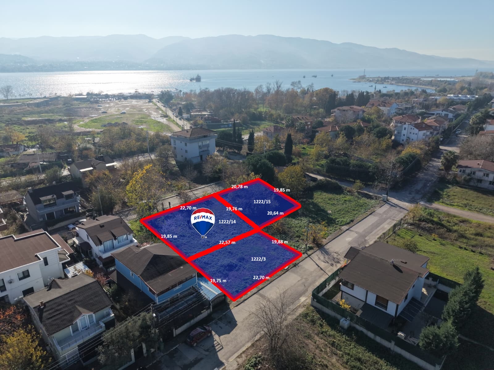 REMAX DIA KOCAELİ KÖRFEZ YARIMCA'DA 3 PARSEL SATILIK ARSA